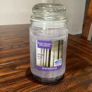 Better Homes & Garden candle